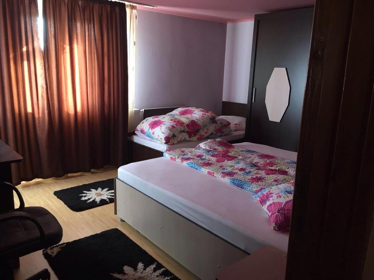 Casa Lidia Si Gogu Hotel Budeasa Mare Екстериор снимка