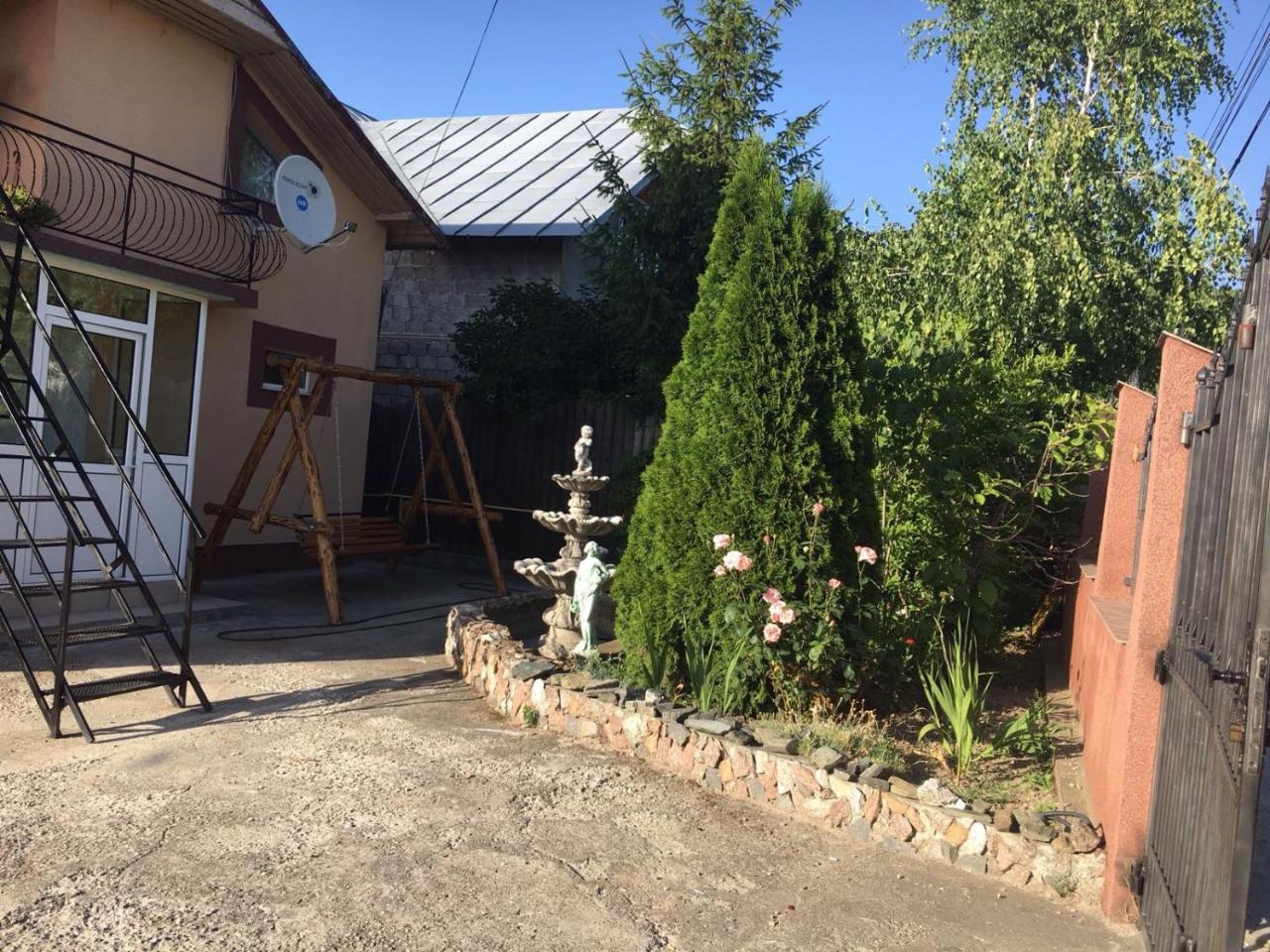 Casa Lidia Si Gogu Hotel Budeasa Mare Екстериор снимка